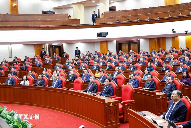 Các đại biểu dự phiên Bế mạc Hội nghị lần thứ hai Ban Chấp hành Trung ương Đảng khóa XIV. Ảnh: TTXVN