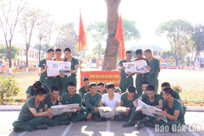 Hành trình bồi đắp tri thức của người lính