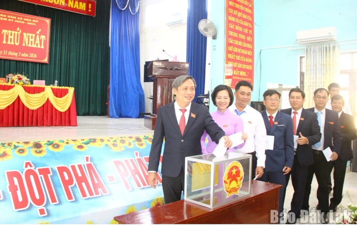 HĐND xã Hòa Mỹ tổ chức kỳ họp thứ nhất, kiện toàn các chức danh chủ chốt