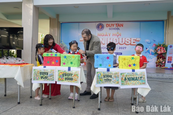 Hơn 300 học sinh mầm non tiếp cận môi trường tiểu học tại Trường Phổ thông Duy Tân