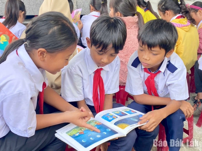 Ươm mầm ước mơ từ trang sách