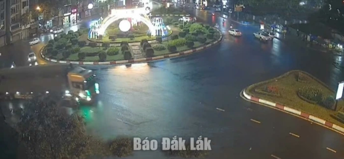 Tai nạn giao thông tại bùng binh Km3: Hai người phụ nữ thương vong Tai nạn giao thông tại bùng binh Km3: Hai người phụ nữ thương vong