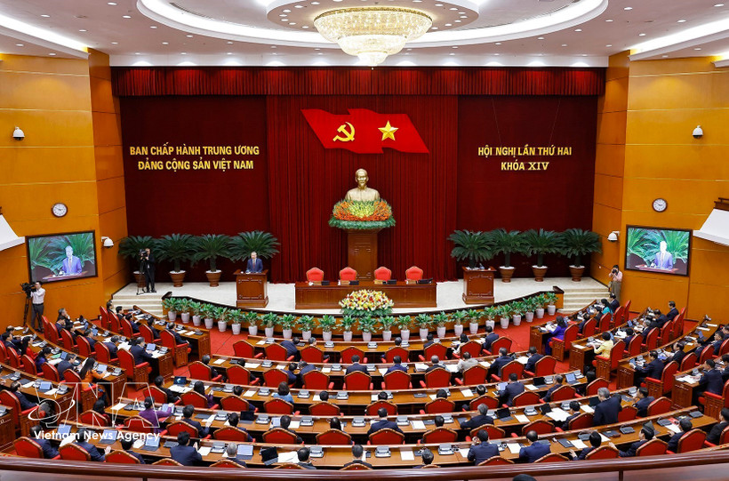 Party Central Committee’s 2nd meeting closes, reaching high consensus on major issues