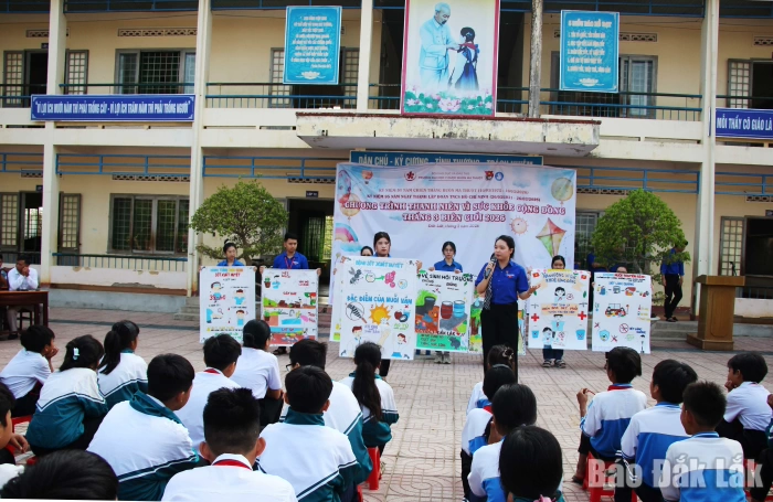 Tuổi trẻ Trường Đại học Y Dược Buôn Ma Thuột hành động vì sức khỏe cộng đồng
