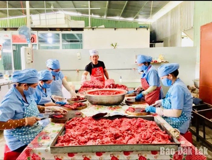 Để hương rừng, vị biển bay xa Để hương rừng, vị biển bay xa