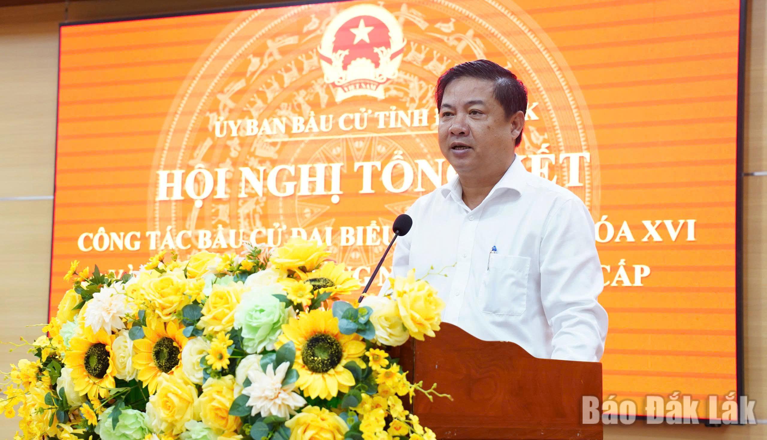 Đồng chí Lương Nguyễn Minh Triết, Ủy viên Ban Chấp hành Trung ương Đảng, Bí thư Tỉnh ủy, Trưởng Ban Chỉ đạo công tác bầu cử tỉnh phát biểu chỉ đạo tại hội nghị.