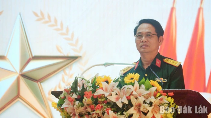 Sinh hoạt kỷ niệm 51 năm Ngày giải phóng miền Nam, thống nhất đất nước