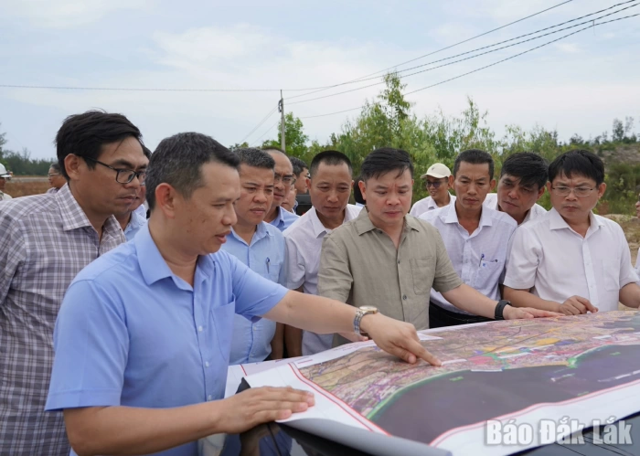 Launch of a “30-day and night campaign” to accelerate site clearance for the coastal road project