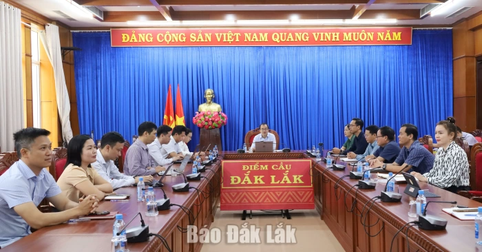 Tập huấn triển khai thủ tục hành chính của Đảng trên môi trường điện tử