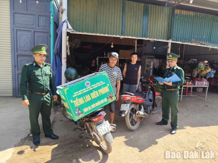 Tiếng loa biên phòng xây thế trận lòng dân