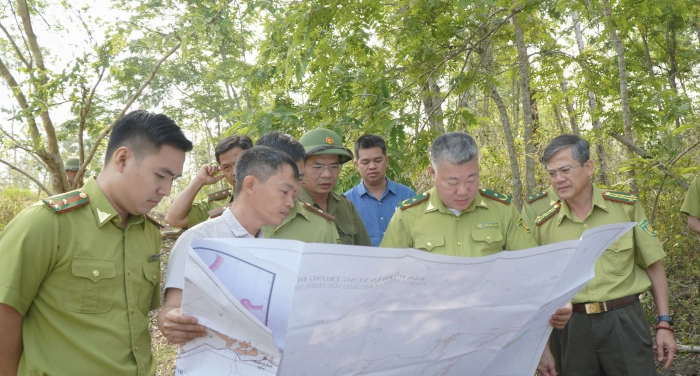 Cục Lâm nghiệp và Kiểm lâm làm việc tại Khu Bảo tồn thiên nhiên Ea Sô