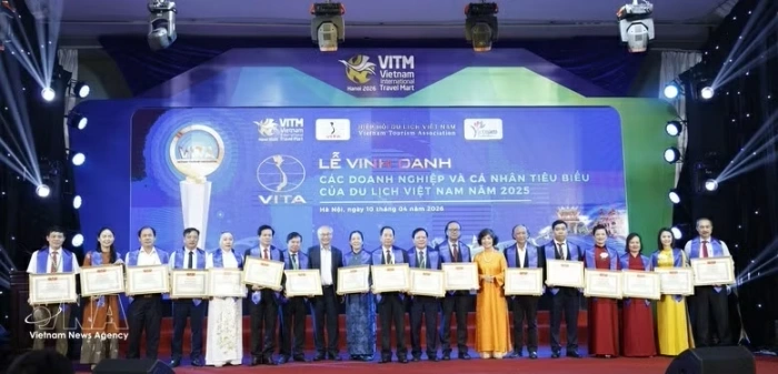 Outstanding individuals, firms honoured at Vietnam International Travel Mart 2026