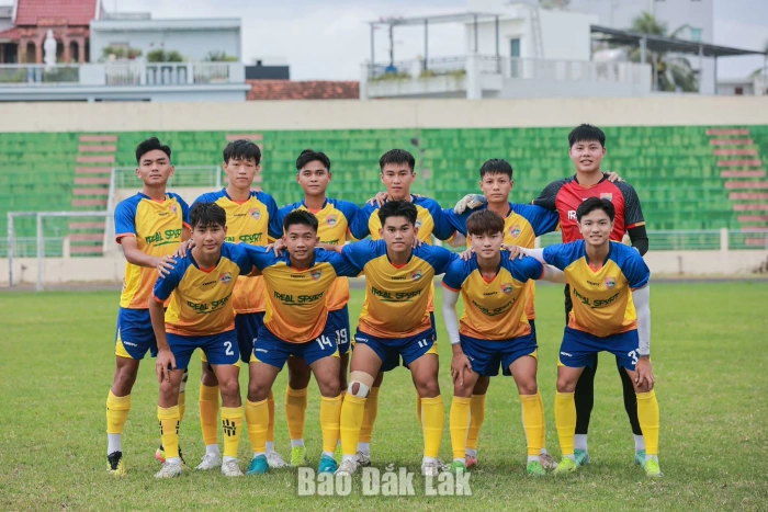 Giải bóng đá hạng Nhì: Đắk Lắk hướng đến điểm số đầu tiên trước Vĩnh Long Giải bóng đá hạng Nhì: Đắk Lắk hướng đến điểm số đầu tiên trước Vĩnh Long