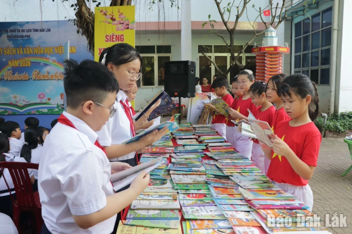 Sôi nổi hoạt động hưởng ứng Ngày Sách và Văn hóa đọc Việt Nam 2026