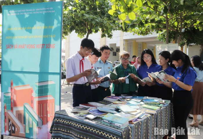 Tổ chức Ngày hội Sách và Văn hóa đọc năm 2026 tại phường Phú Yên