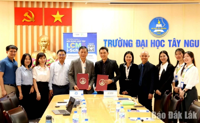 Ký kết hợp tác giữa Trường Đại học Tây Nguyên và doanh nghiệp giáo dục số