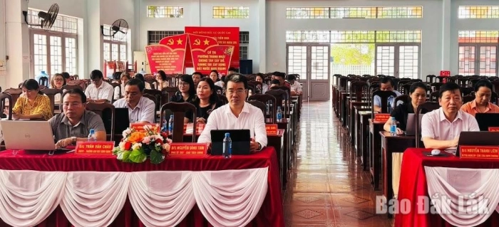 Phường Thành Nhất: Tăng năng lực sử dụng trí tuệ nhân tạo cho cán bộ, công chức