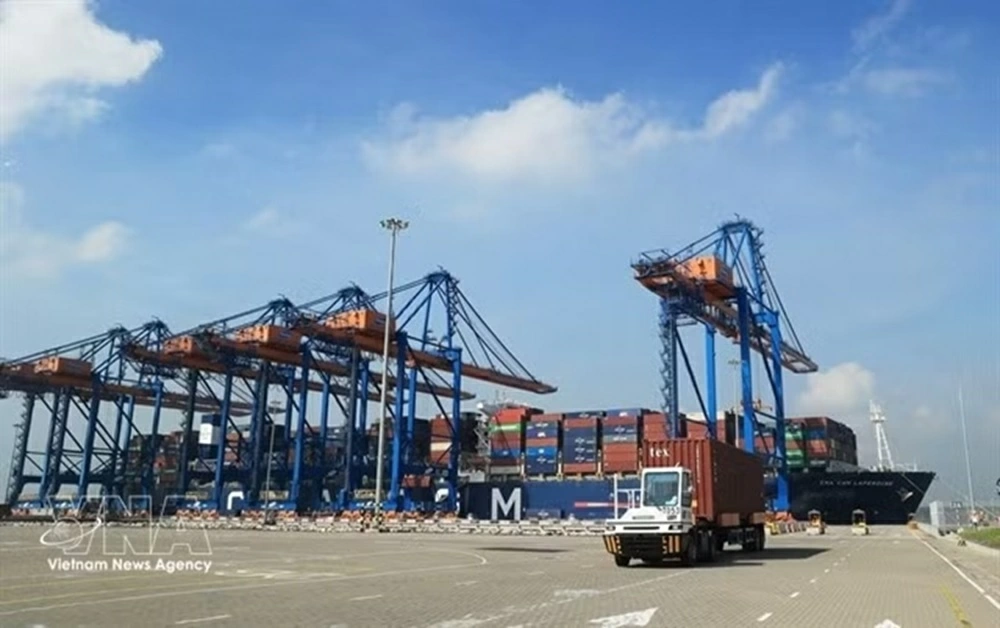 Containers loaded at Cai Mep International Terminal. (Photo: VNA)