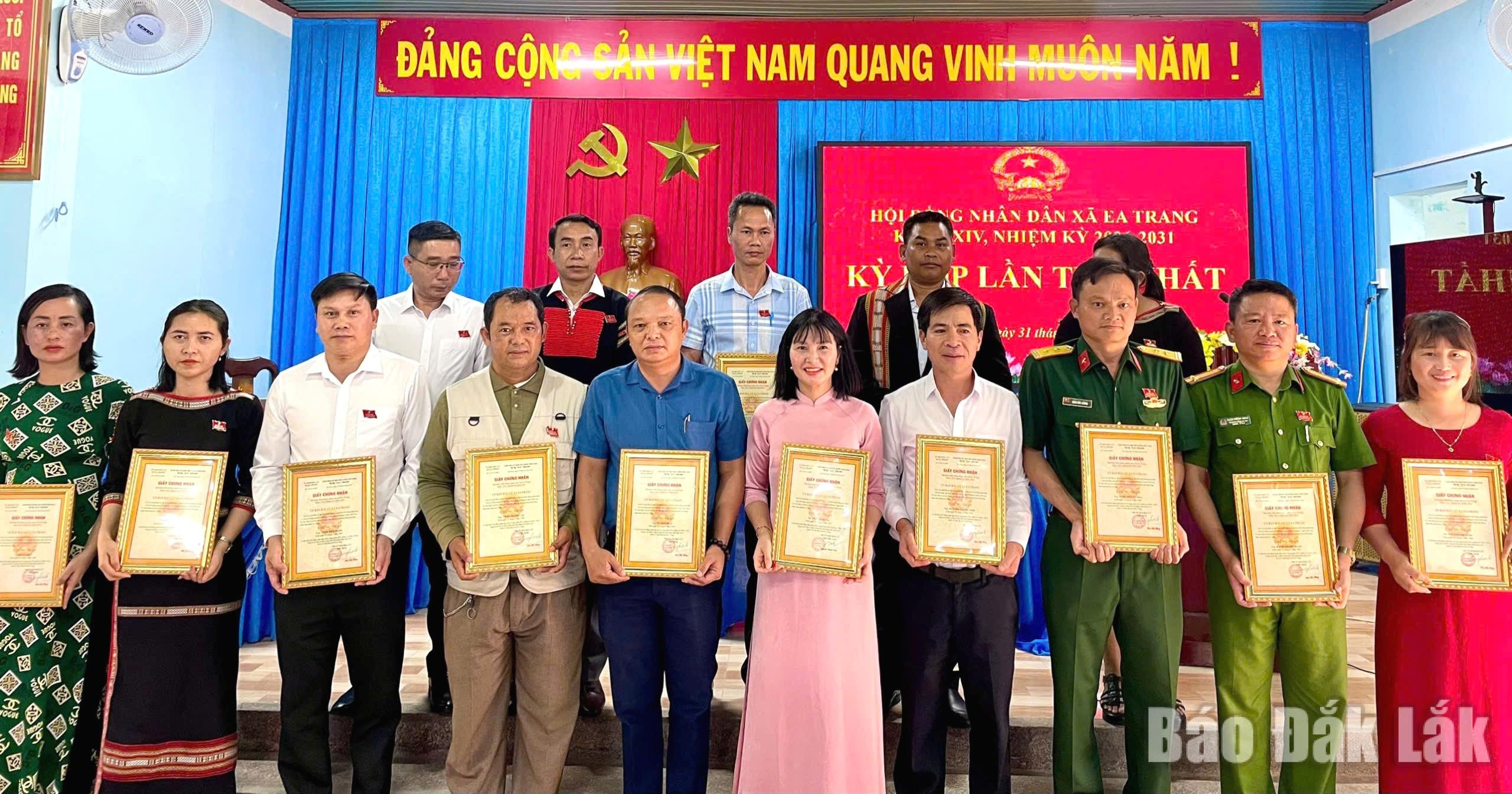 Các đại biểu trúng cử HĐND xã Ea Trang khóa XIV, nhiệm kỳ 2026 - 2031.