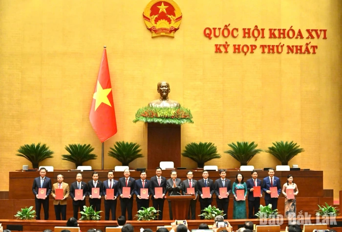 Ủy ban Thường vụ Quốc hội phê chuẩn Trưởng đoàn, Phó Trưởng đoàn ĐBQH khóa XVI tỉnh Đắk Lắk