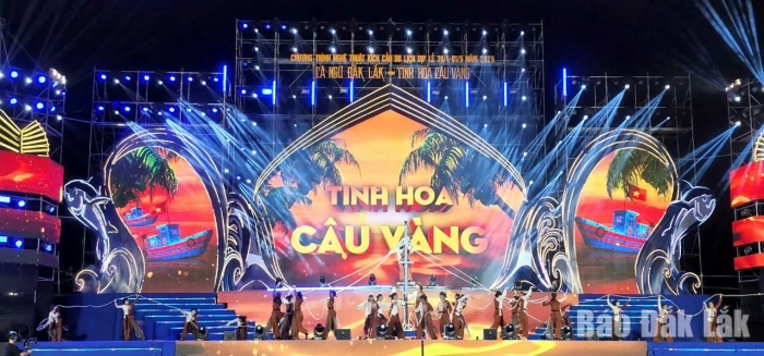 Đặc sắc chương trình nghệ thuật “Cá ngừ Đắk Lắk - Tinh hoa câu vàng”