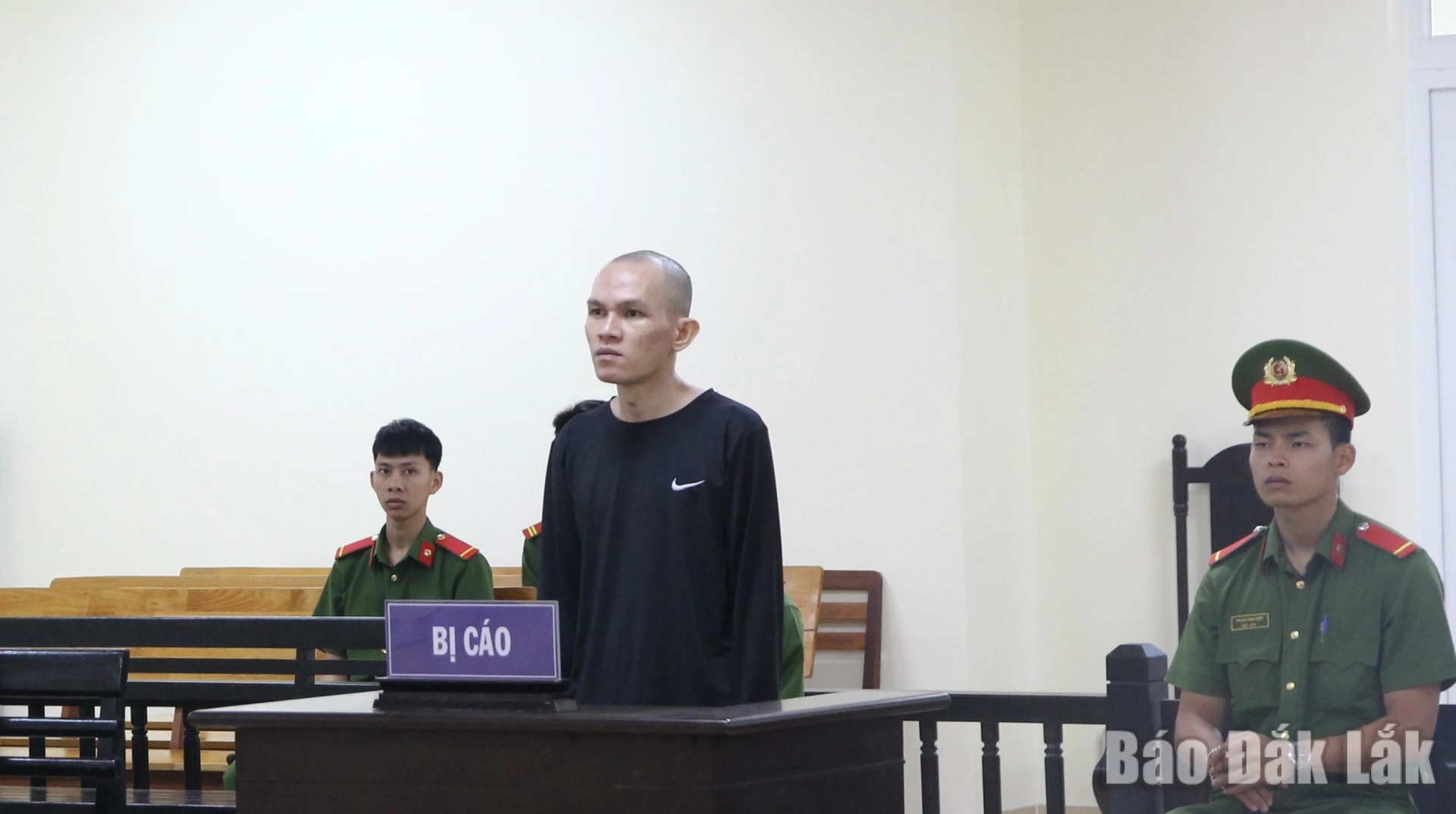 Nguyễn Văn Ty tại phiên tòa sơ thẩm.