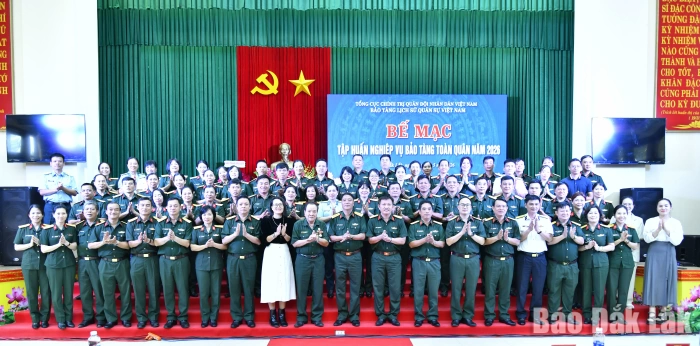 Bế mạc tập huấn nghiệp vụ bảo tàng toàn quân