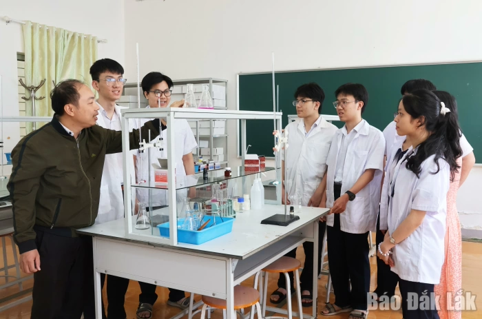 Kỳ thi tuyển sinh vào lớp 10 THPT năm học 2026 – 2027 dành cho các trường chuyên biệt diễn ra vào ngày 1 và 2/6
