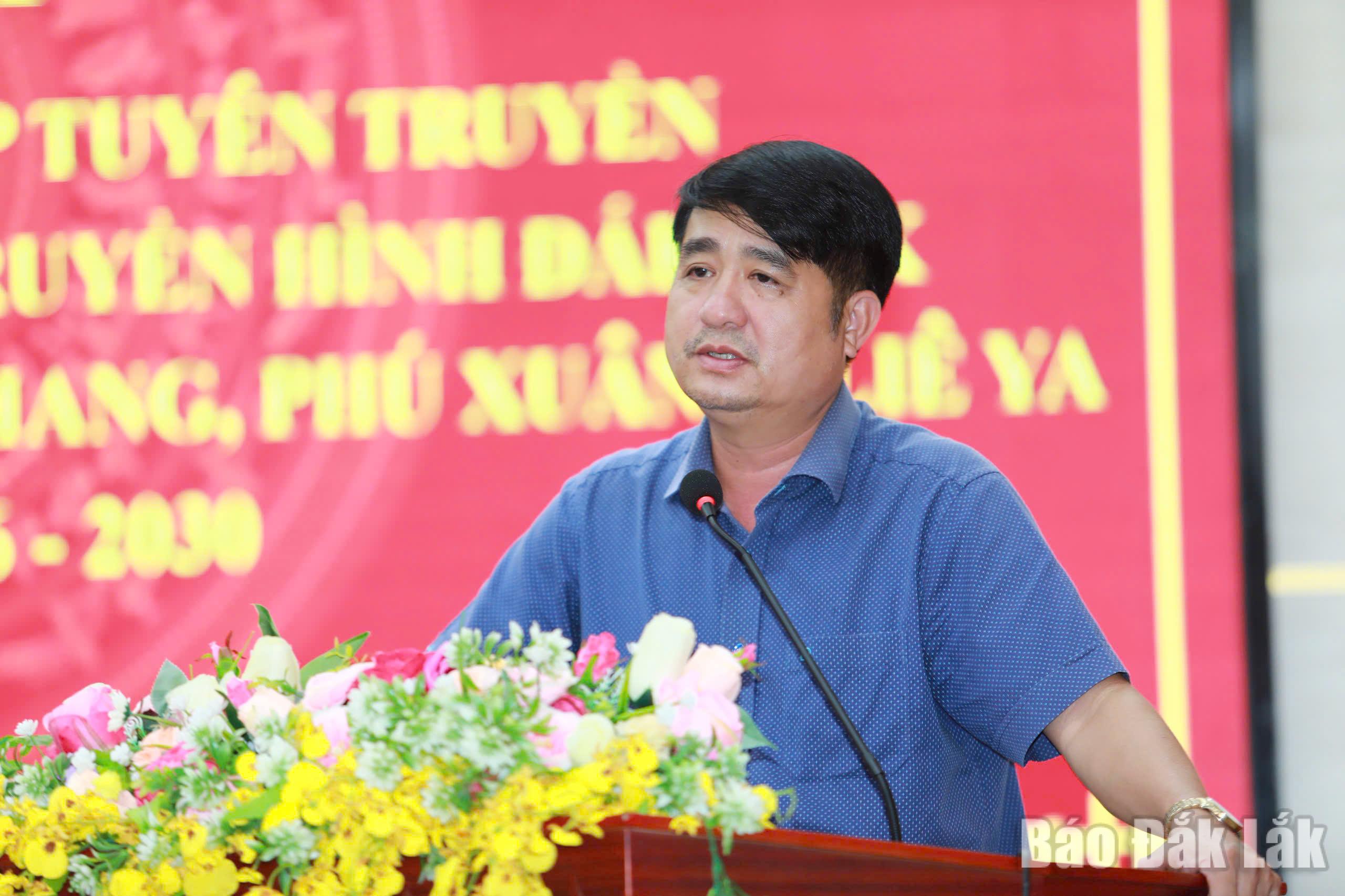 Bí thư Đảng ủy, Chủ tịch HĐND xã Krông Năng Phạm Bá Thìn cam kết phối hợp cung cấp thông tin đầy đủ, kịp thời, tạo điều kiện thuận lợi cho đội ngũ phóng viên tác nghiệp.
