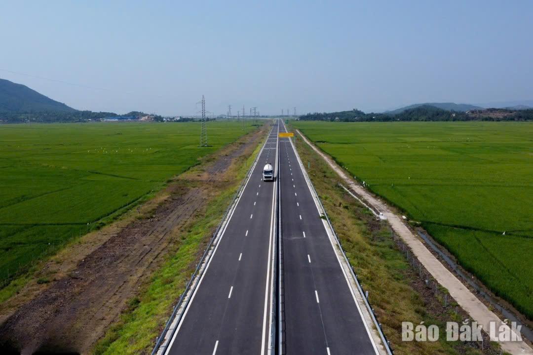 Dự án thành phần 3 thuộc Dự án đường bộ cao tốc Khánh Hòa - Buôn Ma Thuột giai đoạn 1