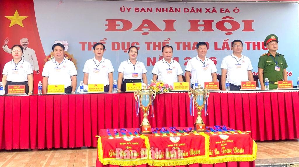 Các đồng chí trong Ban chỉ đạo, Ban tổ chức Đại hội thể dục thể thao xã Ea Ô lần thứ I năm 2026.