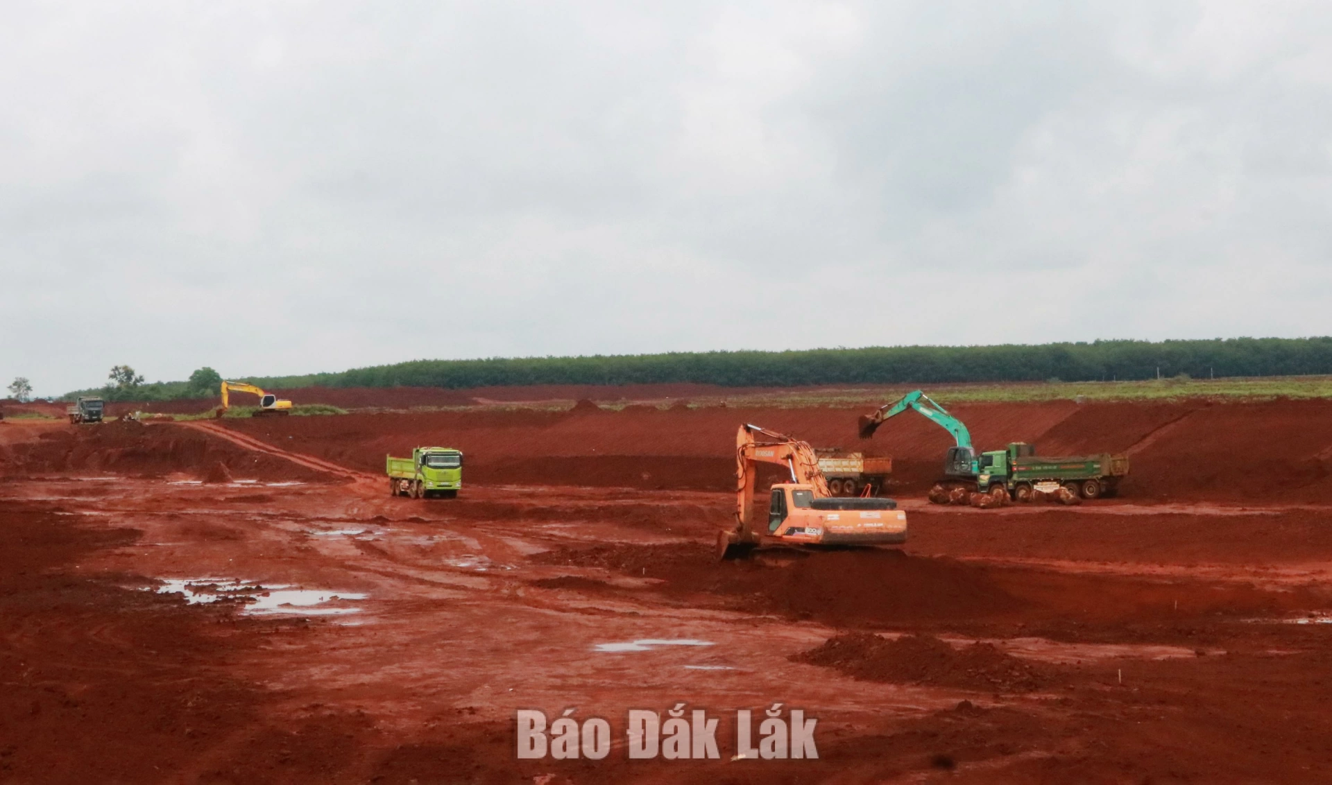 Hạng mục hồ điều tiết, thuộc giai đoạn 1 của Dự án đã đạt khoảng 97% khối lượng thi công.