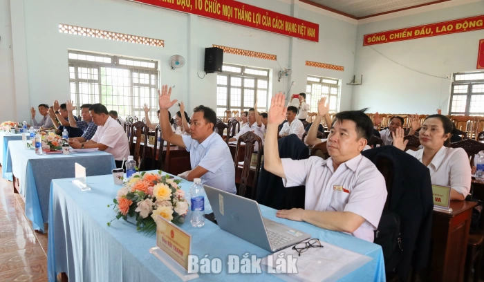 HĐND xã Ea Kly khóa VII: Xem xét, quyết định nhiều nội dung quan trọng thuộc thẩm quyền