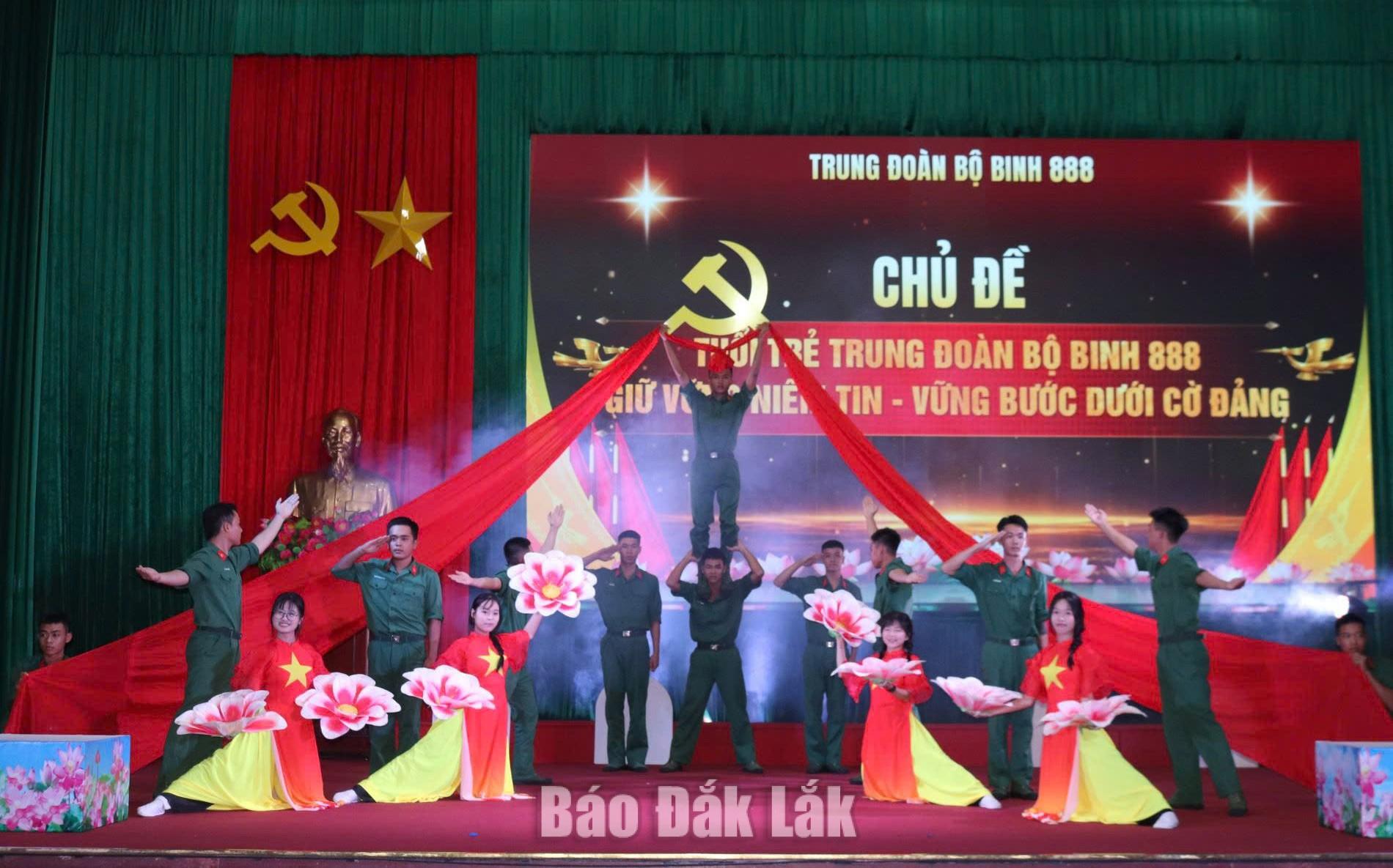 Phần thi của Trung đoàn Bộ binh 888.