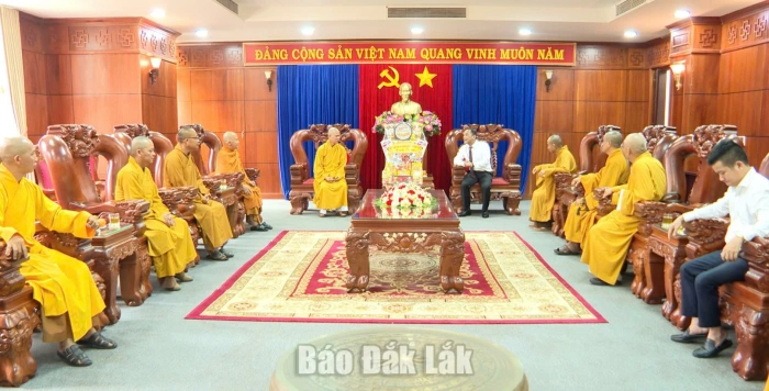 Thường trực Tỉnh ủy gặp mặt Ban Trị sự Giáo hội Phật giáo Việt Nam tỉnh
