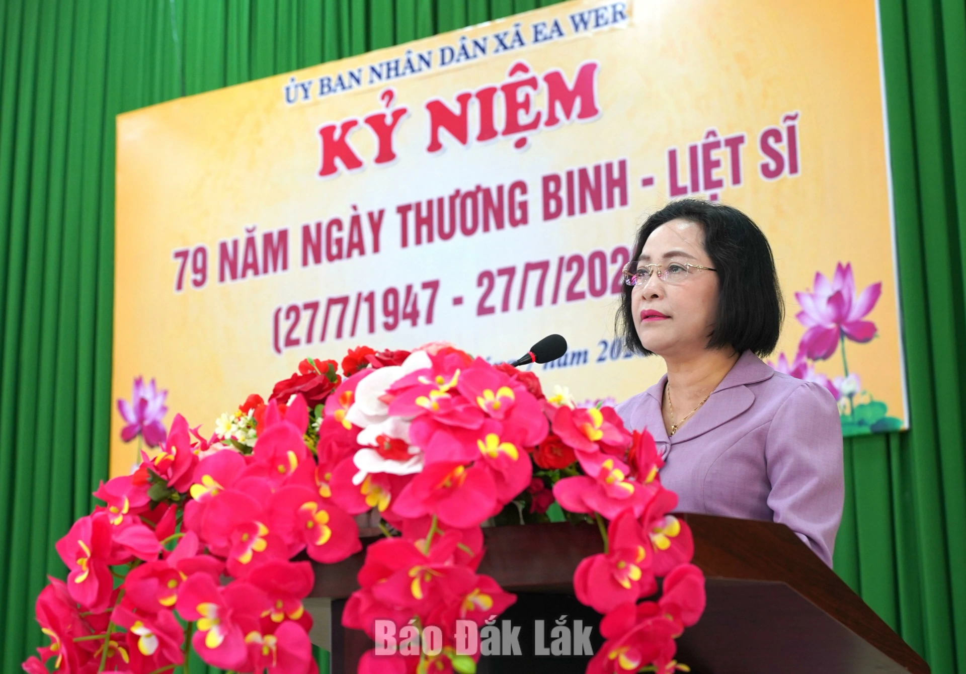 Đồng chí Nguyễn Thị Thanh, Ủy viên Trung ương Đảng, Phó Chủ tịch Quốc hội phát biểu tại buổi lễ.