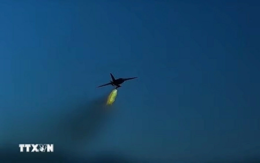 IRGC tuyên bố đã tiến hành các cuộc tập kích bằng tên lửa và thiết bị bay không người lái nhằm vào nhiều mục tiêu quân sự của Mỹ. Ảnh: TTXVN