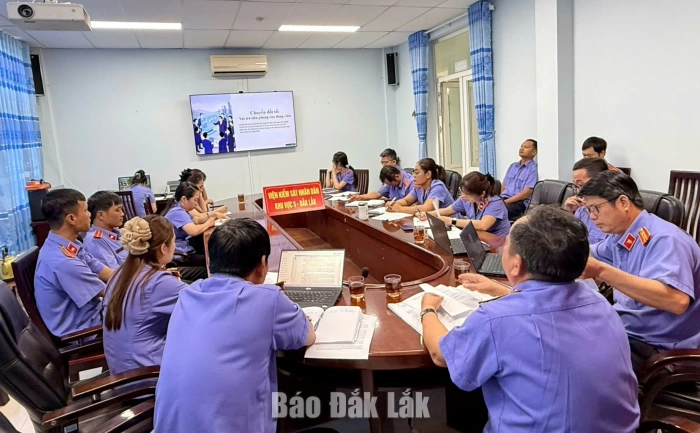 Chuyển đổi số
trong công tác kiểm sát