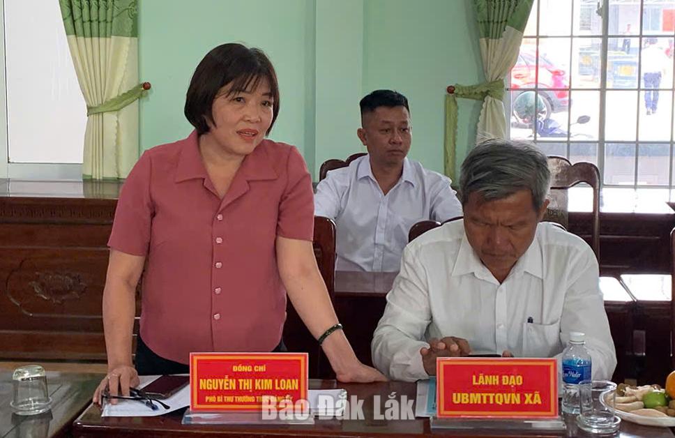 Bà Nguyễn Thị Kim Loan, Phó Bí thư Thường trực Đảng ủy xã Tuy An Nam thông tin thêm các nội dung đại biểu còn quan tâm tại hội thảo.