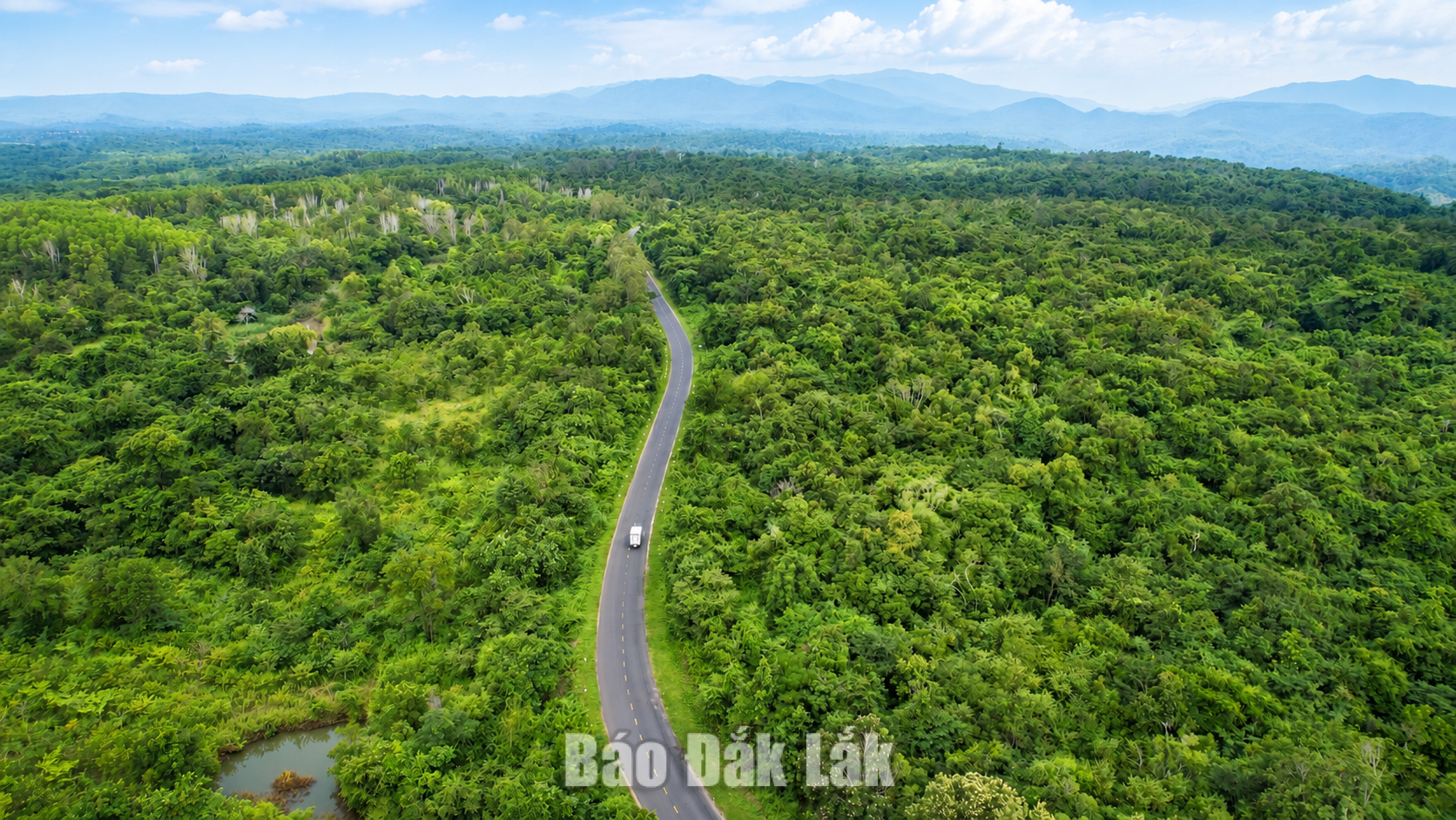 Ea Sô nhìn từ trên cao.