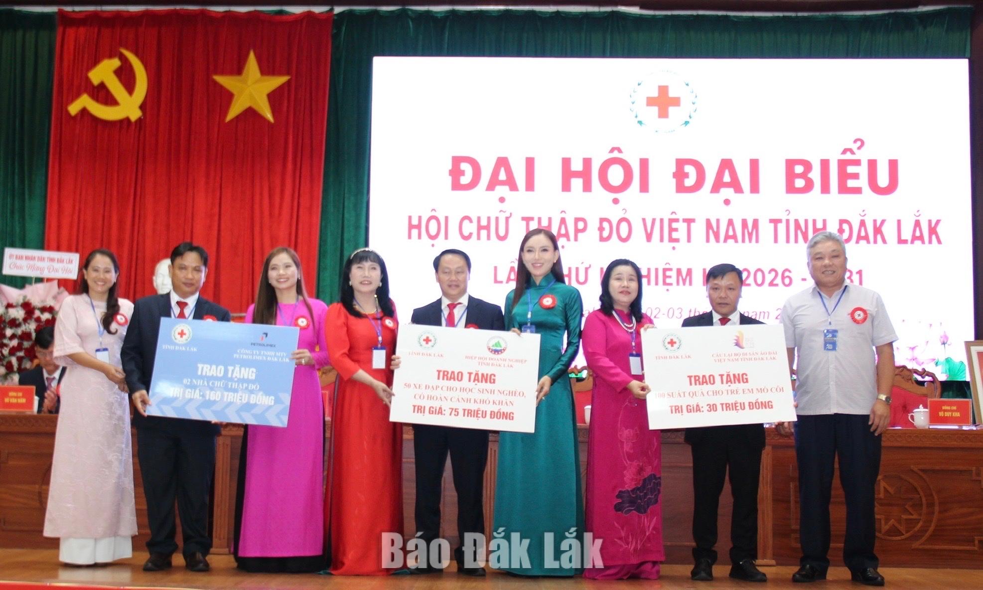 Các tổ chức, đơn vị hảo tâm tiếp tục đồng hành cùng Hội Chữ thập đỏ tỉnh trong hành trình thiện nguyện. 