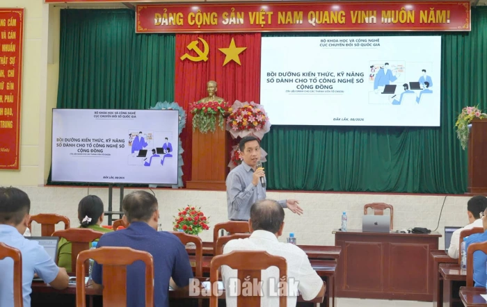 Bồi dưỡng kỹ năng số cho 191 thành viên Tổ công nghệ số cộng đồng