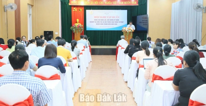 Bồi dưỡng nghiệp vụ công tác xã hội trong hoạt động tư pháp người chưa thành niên