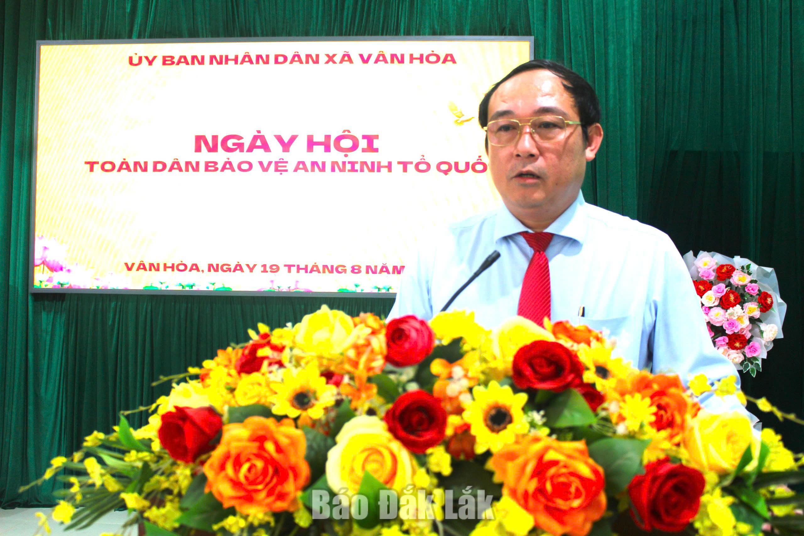 Đồng chí Nguyễn Minh Hoài, Chủ tịch UBND xã Vân Hòa phát biểu tại ngày hội.