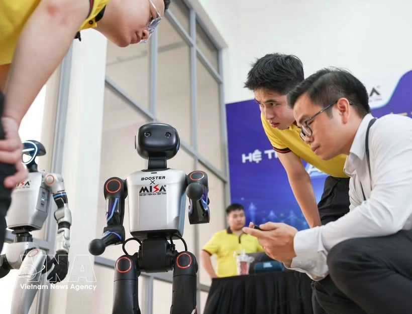 A area showcasing products at AI Day 2026 held in Hanoi on April 5, 2026 (Photo: VNA)