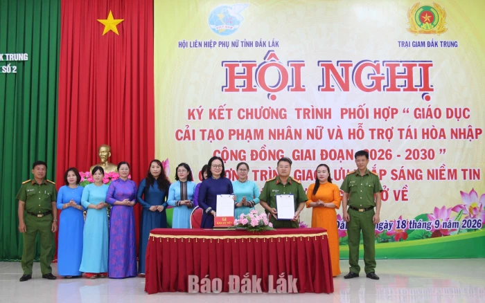 Giúp phạm nhân nữ vững bước hoàn lương