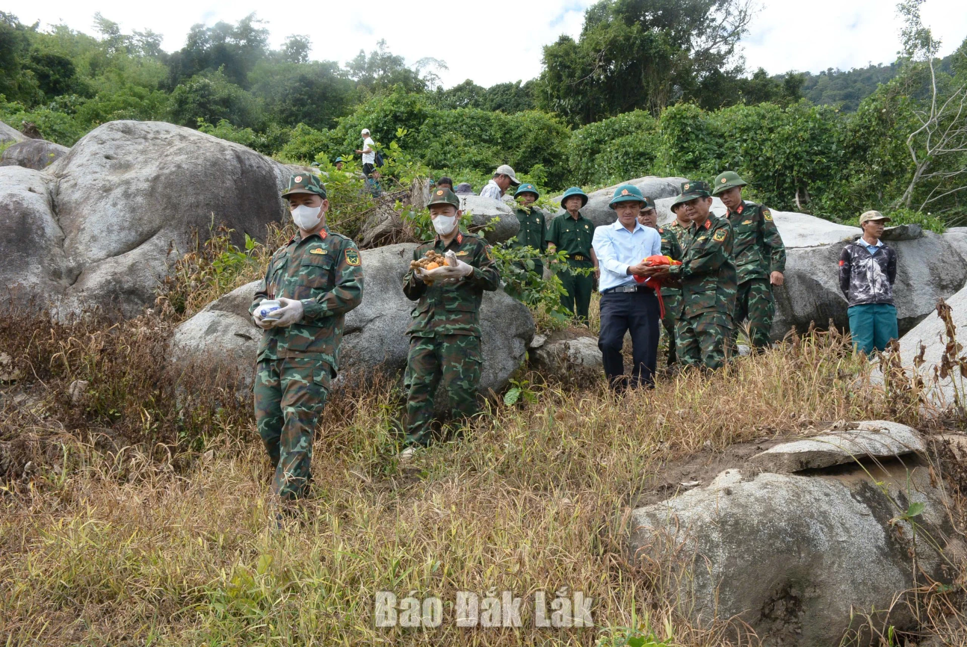Đội K51 và chính