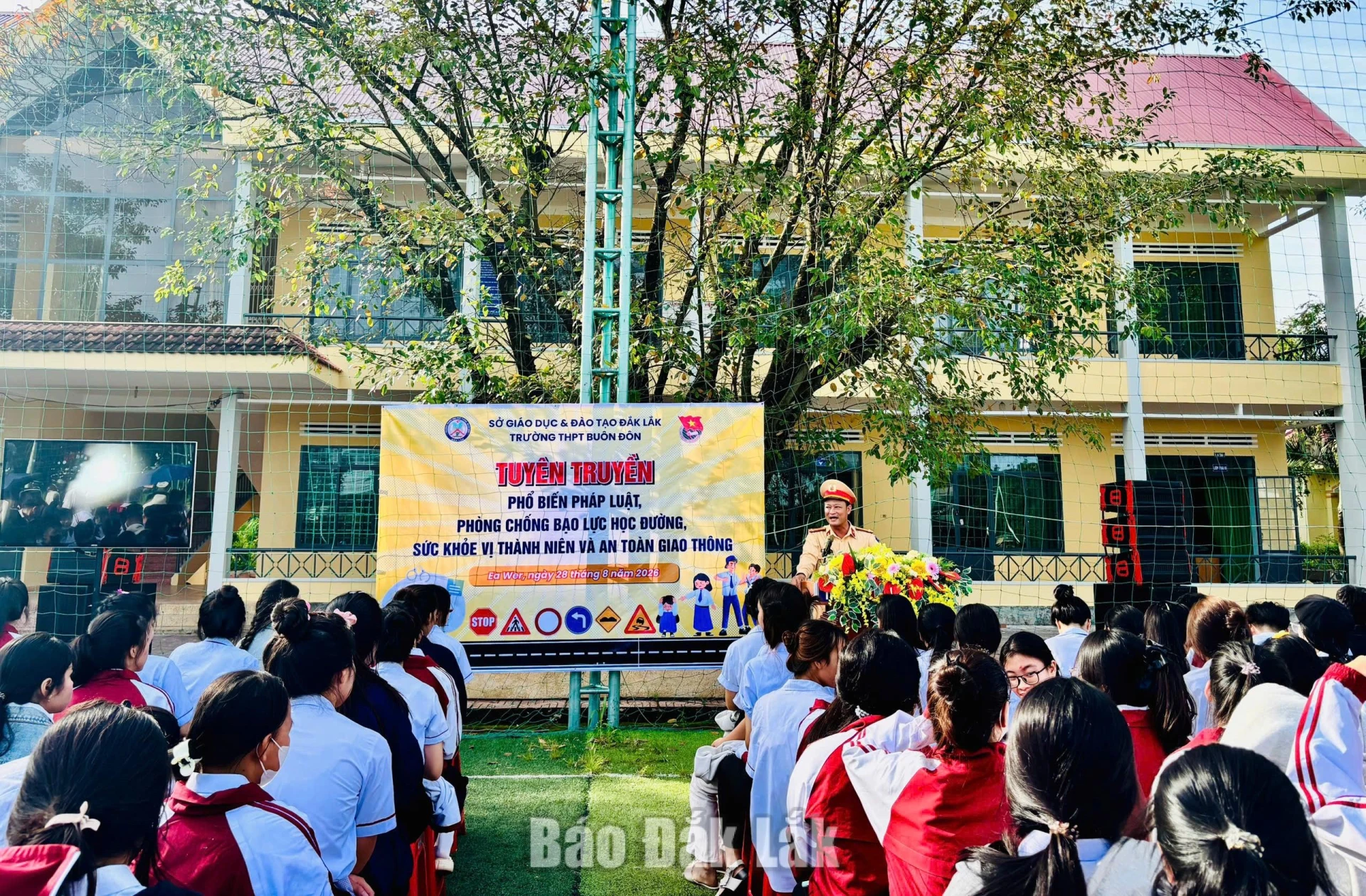 Trường THPT