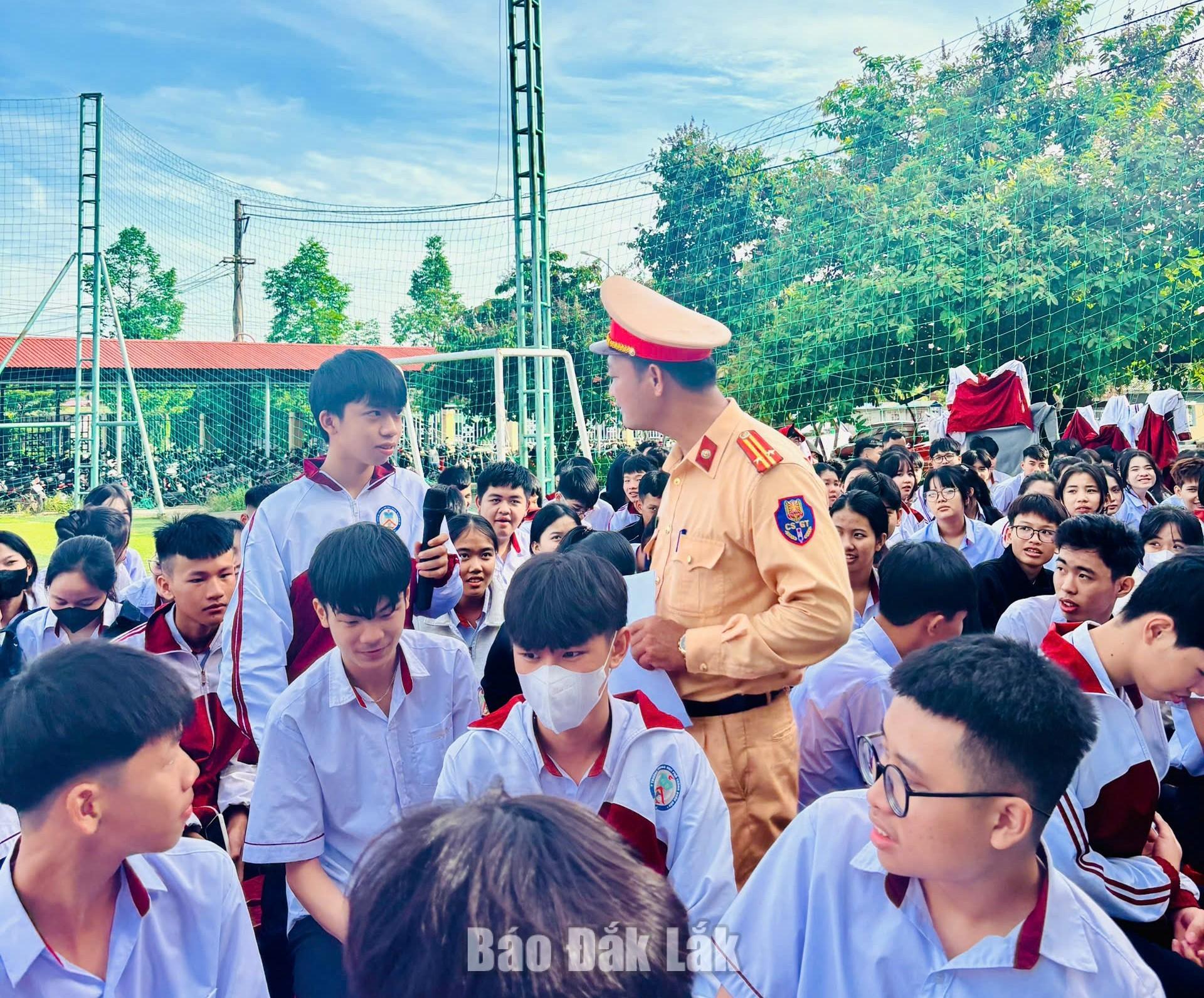 Học sinh trên địa bàn xã Ea Wer