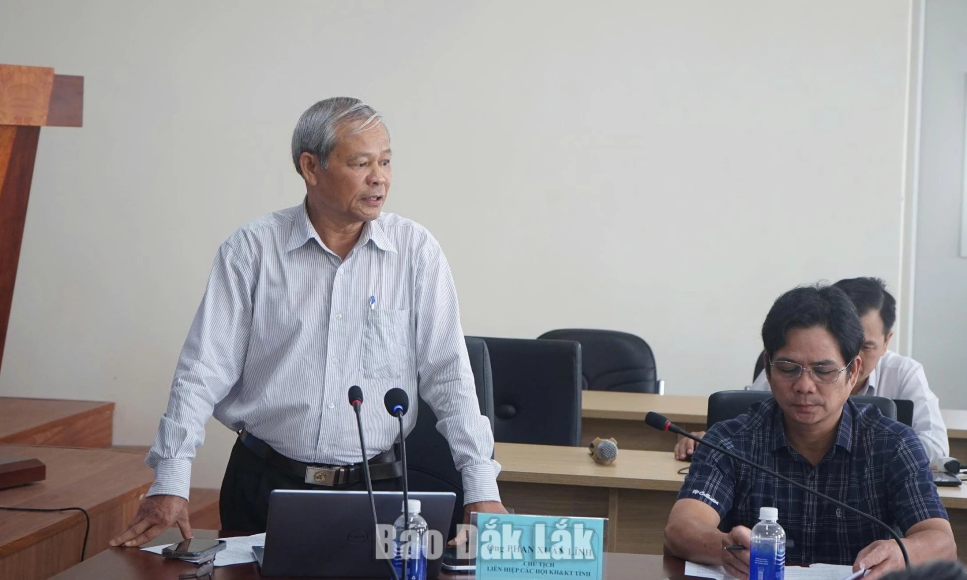 Chủ tịch Liên hiệp Hội Phan Xuân Linh triển khai các nội dung tại hội nghị